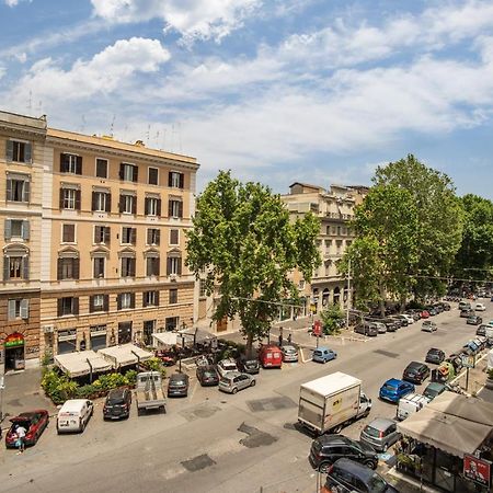 Giulio Cesare Charming Suite Great Location Rome Luaran gambar